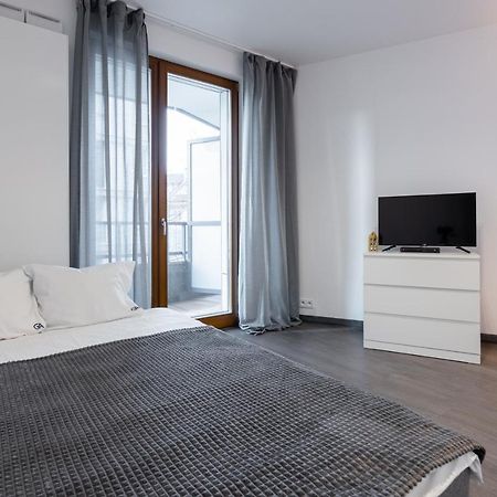 Golden Apartments Warsaw - Bright And Modern Apartments -Premium Building In Top Location- Solidarnosci Dış mekan fotoğraf