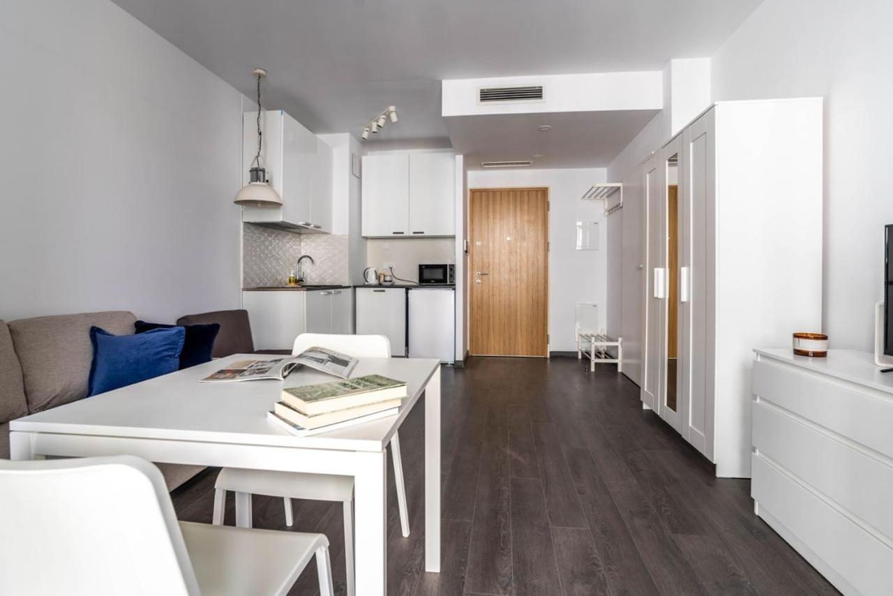 Golden Apartments Warsaw - Bright And Modern Apartments -Premium Building In Top Location- Solidarnosci Dış mekan fotoğraf