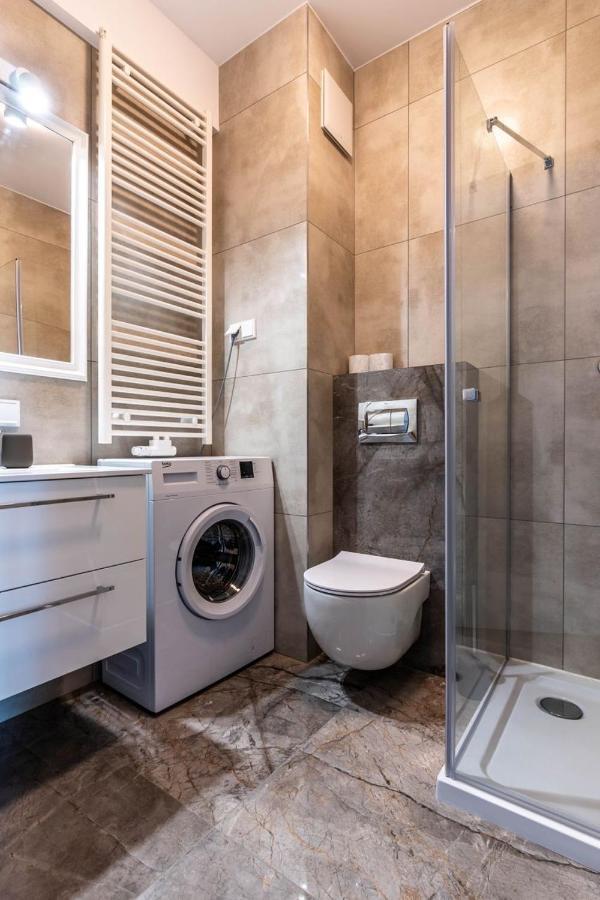 Golden Apartments Warsaw - Bright And Modern Apartments -Premium Building In Top Location- Solidarnosci Dış mekan fotoğraf